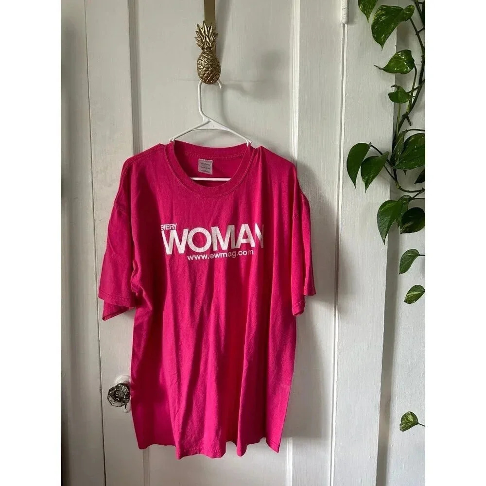 Every Woman size x-large pink t-shirt